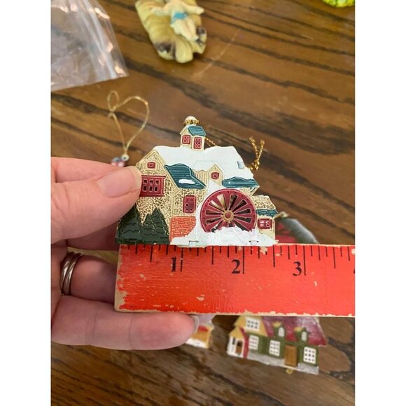 Vintage Painted Filigree Metal House Mill Barn Ornament Christmas Light Covers - Picture 4 of 4